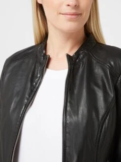 Jilani Lederjacke Im Biker-Look Modell 'Ylvi' - Schwarz -Damenbekleidungsgeschäft 9ko36ci588q32j9pa55kaiq89984sdib6kqj2h9palalaj9ha1146ipn9165cgqg9585ak1k659jgcif853jge1g70r62cr469ijco9k75h6cohg6hijgdb16lh38opkcgqj4dg