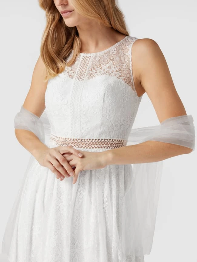 Unique Brautkleid Mit Floraler Spitze - Offwhite 8 Unique Brautkleid Mit Floraler Spitze - Offwhite – Bild 6