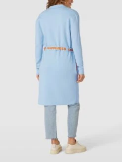 Emily Van Den Bergh Knielanges Kleid Mit Statement-Print - Hellblau -Damenbekleidungsgeschäft 9op4sh9m8takccqk8t6kghi79h534da6698k2c9maoq46dpn9go36ci78l8kmg9magokmjid84rl0dpk64o62pb3cph30dpk6di36e9kcgr3ae1p74omaohoc8p3ecb16lijeco