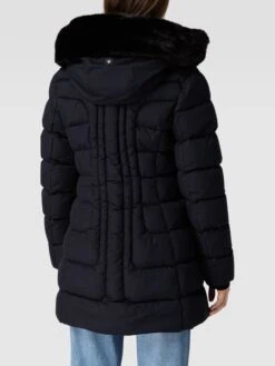 Wellensteyn Steppmantel Mit Abnehmbarer Kapuze Modell 'Belvitesse' - Marineblau -Damenbekleidungsgeschäft 9ork2j268kp48cpk9t4lajpm98rl6h1p8d1jel268t632ihn6d4kacq99h952gpo8d338jij9143ai9hago66pj1c4rjeor16oo3cohk74ojcohpcdhj4ohn74o32ob3coo3cpg