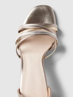 Marco Tozzi Sandaletten Im Metallic-Look - Gold -Damenbekleidungsgeschäft 9p34eeaba19l0cag9t348hq368ojecqk8d8l2libah85aha4a9942jaiakrk6k9ia164kcq1698j4l9k9p3j2p9gcks3aeb5copj6ohk6ko62e1l6hhm6dr5ccpj0dhic9i38pg
