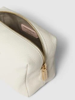 Coccinelle Kosmetiktasche Mit Strukturmuster Modell 'TROUSSE' - Weiß 7 Coccinelle Kosmetiktasche Mit Strukturmuster Modell 'TROUSSE' - Weiß -Damenbekleidungsgeschäft 9p456iie9164kga2aorj4dil75b56jph658k8khm9h3kqdi9a4s54dq370olch1n9l9l2kq88gpksd9p853jge1ic4p3ipb4cgo30e1kc4om6e1lccqm6c1g64ojep1j61i30p0