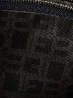 LIEBESKIND BERLIN Crossbody Bag Aus Leder Modell 'Mareike' - Dunkelblau -Damenbekleidungsgeschäft 9p7lcli36cq4alae699jgdaa9da4ei2h6d4kmhic6gr50ja26l2jgjia9dakqga28h3l8gq39os4kipm8l3j6c1mcgp34chl74o3edpk74q64ohgcoomcd34c8s3cdj2cgrm2d8