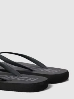 Billabong Zehentrenner Mit Label-Detail Modell 'SUNLIGHT' - Schwarz -Damenbekleidungsgeschäft 9t23gkam84q48i28al554gi36krl0e2da13l6hq19t244e2a89650k2770qkugqc9p754i2m65450dpp9co66pj6c9ij2e9j60q3gdhk60p68eb56lijep31c9hj6e3560ojeco