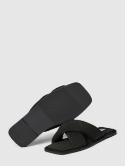 Steve Madden Pantoletten Mit Breiten Riemen Modell 'DIXIE' - Schwarz 11 Steve Madden Pantoletten Mit Breiten Riemen Modell 'DIXIE' - Schwarz -Damenbekleidungsgeschäft 9t338hq884qjegij8gs4udic8984gk2h65132c278d3kcla9919jee9g6144el1pada4acia99aj2daa9h3m4phk70o3ccr5c8rmad9kccomae1pclgj4pj4chh3ip1l6ti3id0