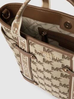 MICHAEL Michael Kors Tote Bag Mit Allover-Logo Modell 'MAEVE' - Camel -Damenbekleidungsgeschäft 9t75ac1m915l2h1j8t9jida86l2kucpkal548iii9125ckq16krk2dqm90sj4c29612kod1la8ojcdql70o38p35c4p38pj56hh3edpk6lgjee9k64s32db4cpijgdpp6gsj2p8