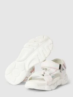 Buffalo Sandalen Mit Label-Details - Weiß -Damenbekleidungsgeschäft ad2kulifad2j4gqm9h4kie9n6takul9g8h9l2jhpah232iqdap458iik9l634hie692l0k2h917j4ka7a4o6ceb5cph6cdj4c9i6cp9kcgr38ohj6hhj0d9icdj64d356oo6cd8