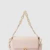 VALENTINO BAGS Schultertasche Mit Label-Detail Modell 'JULY' - Rosa -Damenbekleidungsgeschäft ad34kkq3891kuhq285352e2i6d2kucie958ked2f6t5j0kq16l24kjhl84skuj9k6594ui2i9t5kal1l9l3jgc1p6krj0dpg60o68c1k6tgjgeb66pi3io9o70sj2dhp6tij0oo