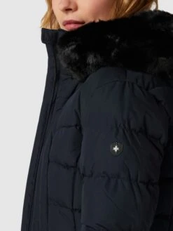 Wellensteyn Funktionsjacke Mit Abnehmbarer Kapuze Modell 'Belvitesse Short' - Marineblau 10 Wellensteyn Funktionsjacke Mit Abnehmbarer Kapuze Modell 'Belvitesse Short' - Marineblau -Damenbekleidungsgeschäft agpkkc2k9t83ae9haks36di56p84uk9jad25chhg75b44gpoa5b3ighm6d7j2lhj6543iia7611k8ka26p3j8cpo6pij8oj671i34d1kcoq6ce1h6krj6c9jcpijee1pcpi30pg