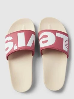 Levi’s® Acc. Slides Mit Label-Detail Modell 'JUNE' - Pink -Damenbekleidungsgeschäft agr38lhg8553ikpjap6kaj9h8h7jaka49ks58khl6ss3aja66l850ja288sk4i2la8olcdib74ql4l2m6ko64opoc5i34dpi60p30opk69j3geb374rj2dj375gm8e35c4pm6cg