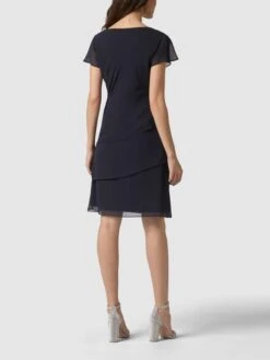 Christian Berg Cocktail Cocktailkleid Mit Volants - Marineblau Meliert 11 Christian Berg Cocktail Cocktailkleid Mit Volants - Marineblau Meliert -Damenbekleidungsgeschäft agskqiq570r30ci1ap34udie8os4ad2j6sr32di56op32kifap848j1g9cqlch2e9143eipj84o4uhqaaco38db66ko62c1l74om6e9kc8s36oj46lj62cr6c8s34phlcoqm6p8