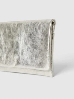 Abro Clutch Im Metallic-Look Modell 'Mimosa' - Metallic Beige -Damenbekleidungsgeschäft ah7l6e1h757j4eab68skgcho98qkod2gal0lciaeah34qkpoagqkkjq16orkuh2aap7kae1la51kqc1pa0o3icpkckpjeoj1cpgj6ohkcgsjee34c4sm6ohj75j32o9gc4rjiog
