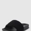 Levi’s® Acc. Slides Mit Teddyfell Modell 'SHERPA' - Schwarz -Damenbekleidungsgeschäft ah9kihi5ap146di29gq4qgig88qk6khm6t4jek9j90r4md2c8h44sd229kql0iq391b3cghp8t9kuk2b853j8opn64o3epj5c4pmce1k6hh30ohm6gojccr5c5i36dhpcpi3cdg