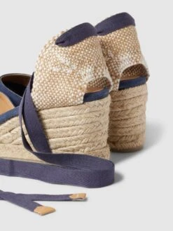 Castañer Wedges Mit Schnürverschluss Modell 'CARINA' - Marineblau -Damenbekleidungsgeschäft akq4kghj8ta4ki248h24ij9j757kohqb85akcca56kql0l9m8p7l2ii2999kgcij8t854gqca0ql4g9i6l3m2dj564rm8d3360rjcd9k60pj6o9pcgr30phickp38cj1ccrj6og