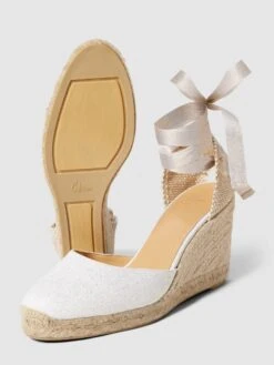 Castañer Wedges Mit Effektgarn Modell 'CARINA' - Weiß -Damenbekleidungsgeschäft al8l0lhn9kq50jpm8tb4qhq364p4mdag88o3ek219d350h9h89a4uk2bagq48eag90s3al9lal2l0ii19l3mcdj3coq68or36ss3ac9kclijio9o69hj4db4cdij8phl6hj3cdo
