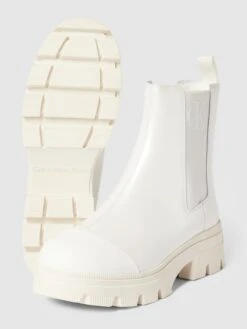 Calvin Klein Jeans Chelsea Boots In Lack-Optik - Weiß -Damenbekleidungsgeschäft ap54udq59tb3ecq76gpkijpk8kokgjhn85ak6g9n8t0kueah9d4l2ead8l55aj2a60skeg9la8qksja89d3mco9l64r30c3170p3cchk6krm8ohh6hj30ohhcgs34phm6srjap0