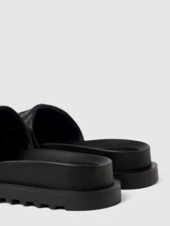 Guess Slides Mit Label-Details Modell 'FABETZA' - Schwarz -Damenbekleidungsgeschäft apa5aci69l5k4cqia9732j9n6574ajqm8h746dppa8s4ki9k8hakmlig95a32ka89t7kgg9map0k2e2e8ko64phn64omcp336lij8ohkc5j34o9p6gr6ad1lcopmcd9g74ojec8